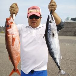 康仁丸・ジギング釣り果